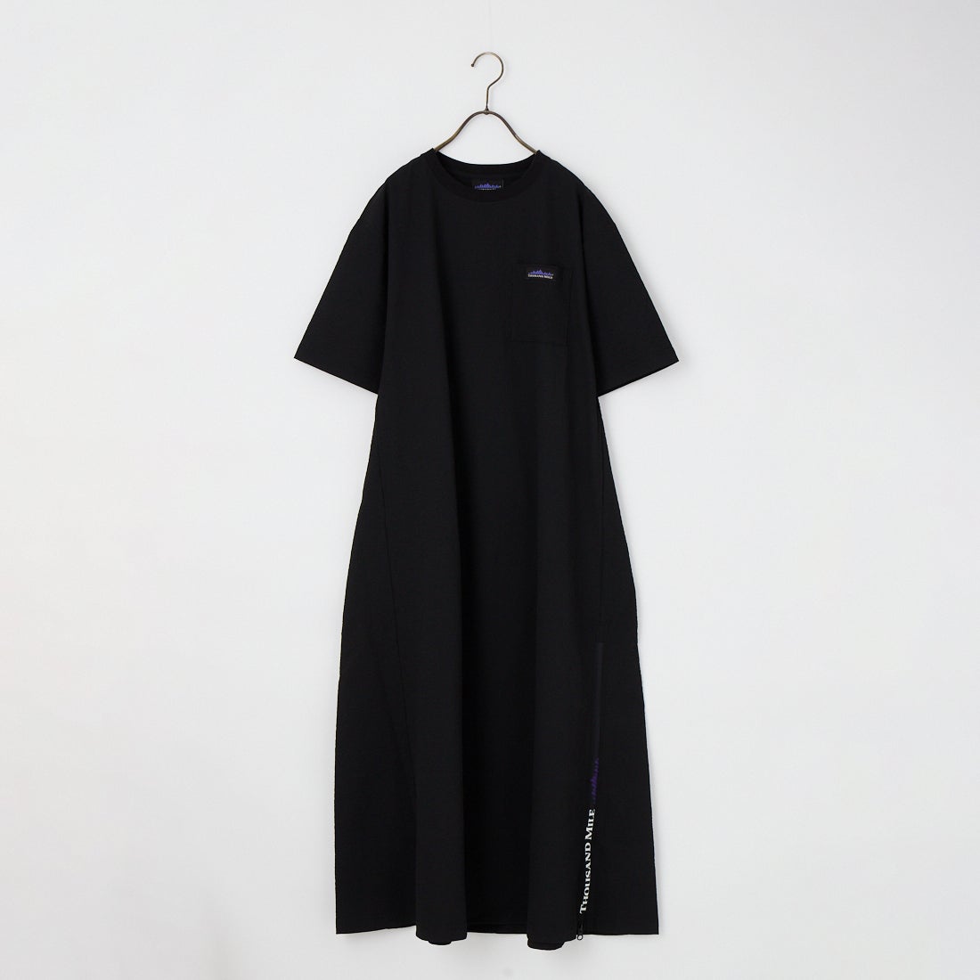 THOUSAND MILE [サウザンド マイル] 別注 シアサッカー ロゴジップ ショートスリーブワンピース [TM261SS50802-JF] 09 BLACK