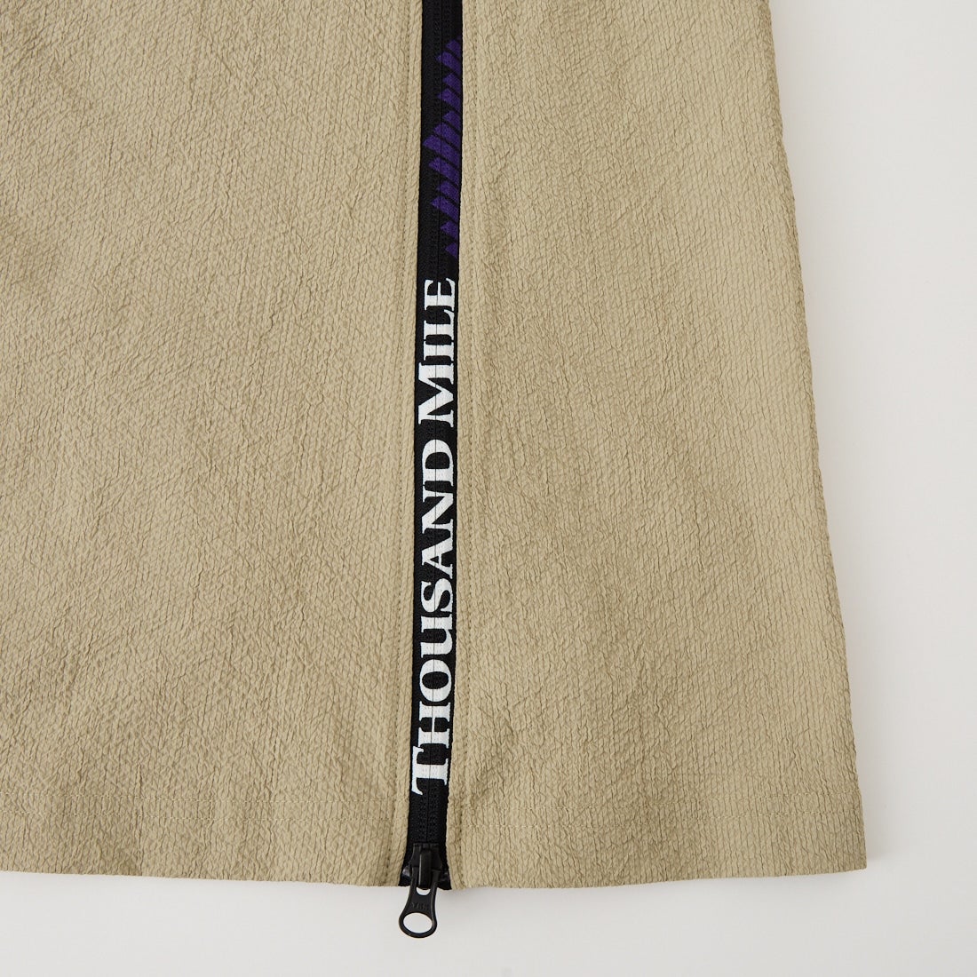 THOUSAND MILE [サウザンド マイル] 別注 シアサッカー ロゴジップ ショートスリーブワンピース [TM261SS50802-JF] 23 BEIGE