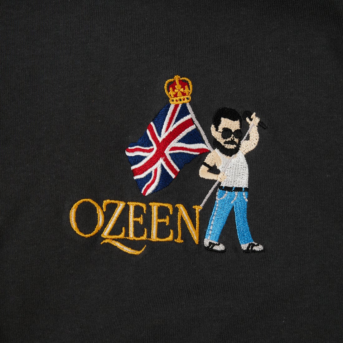 33Degrees [サーティスリーディグリーズ] 髭おじさんサガラ刺繍 半袖Tシャツ [TDR-262-042] B BLACK