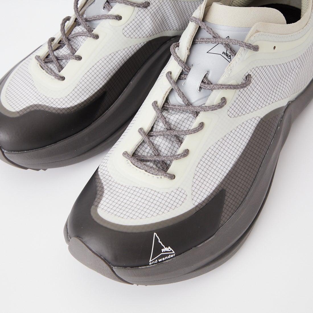 and wander [アンドワンダー] ROA×and wander Sella リップストップ [5746988521] OFF WHITE