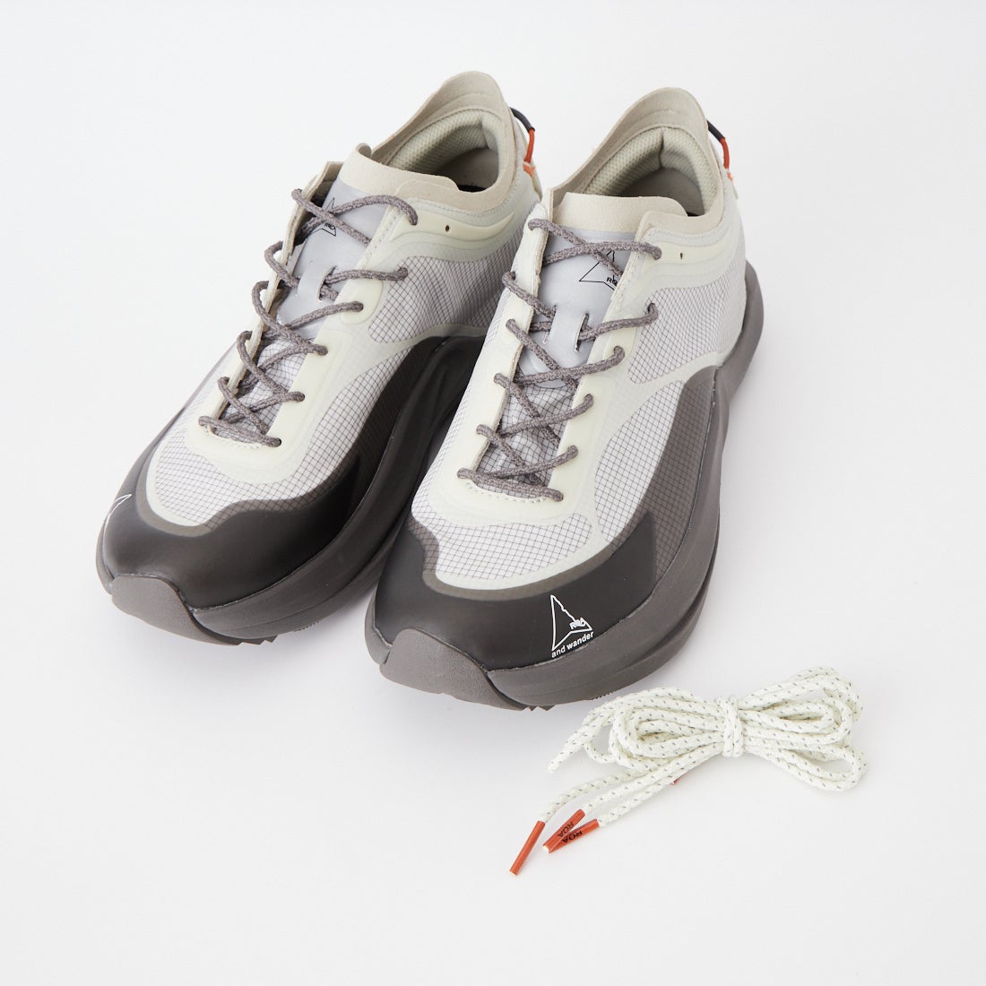 and wander [アンドワンダー] ROA×and wander Sella リップストップ [5746988521] OFF WHITE