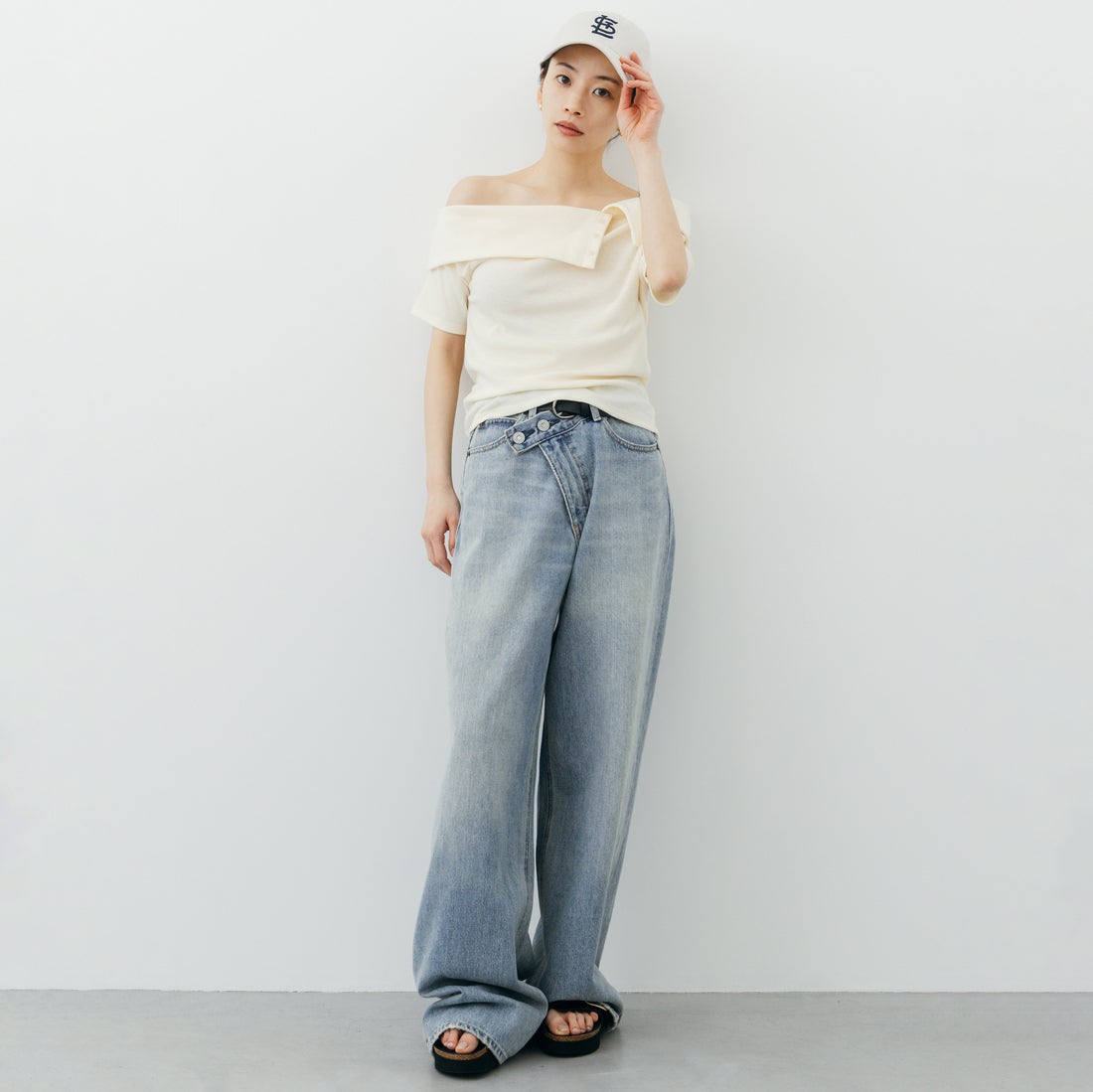 nenom [ネノム] マルチWAY オフショルダーTシャツ [NE26322008] 21 IVORY
