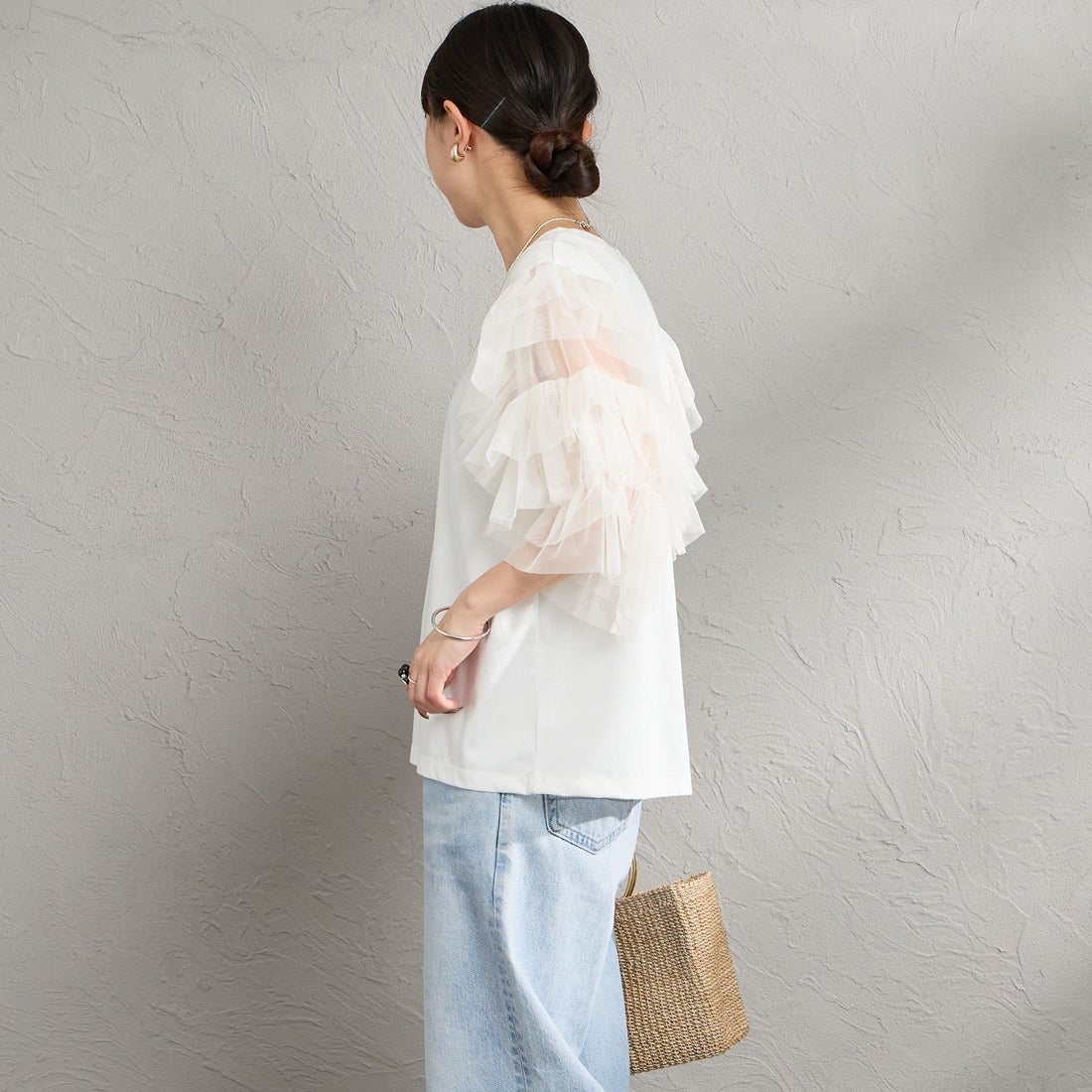 nenom [ネノム] 袖チュールドッキングショートスリーブTシャツ [NE26322006] 02 OFF &&モデル身長：150cm 着用サイズ：F&&