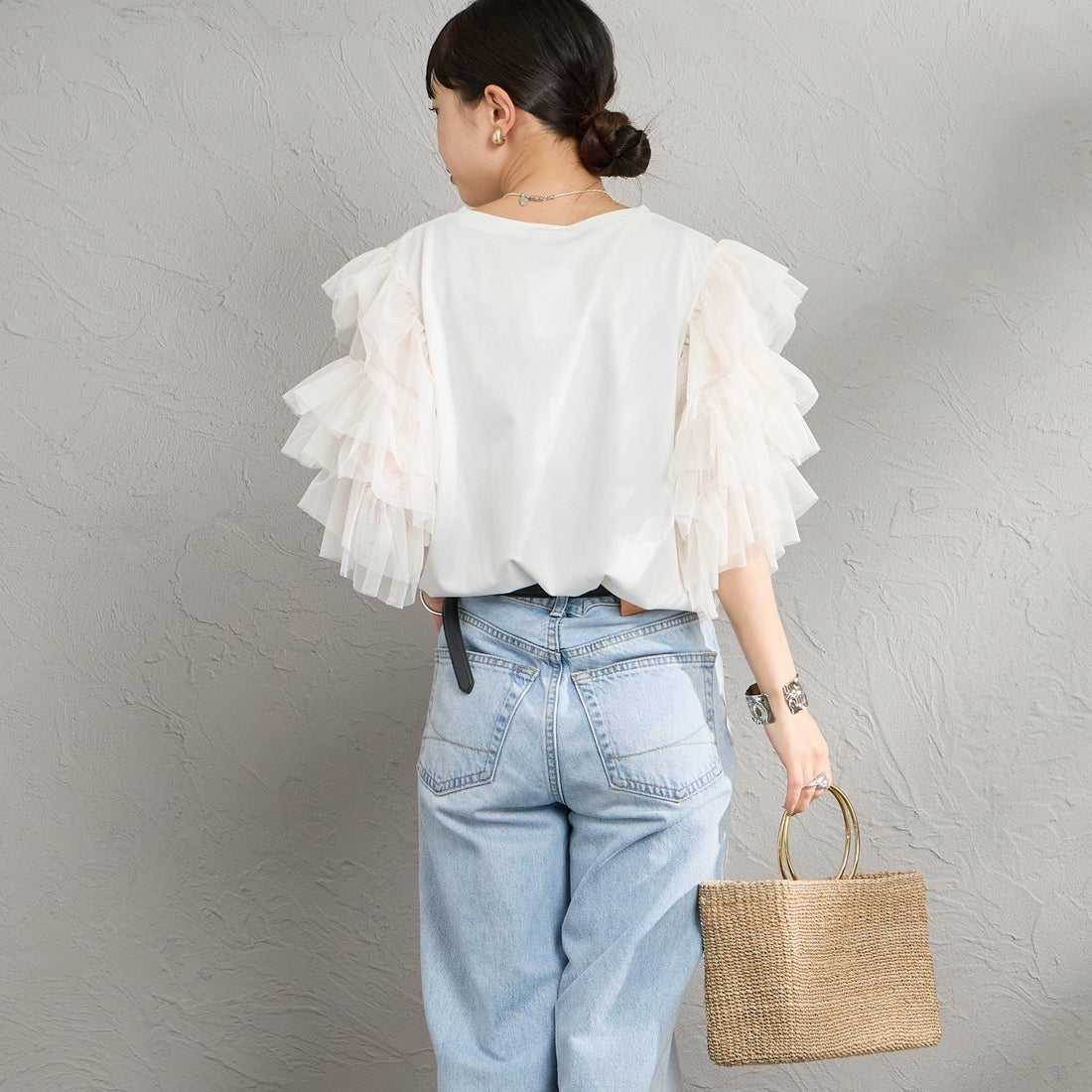 nenom [ネノム] 袖チュールドッキングショートスリーブTシャツ [NE26322006] 02 OFF &&モデル身長：150cm 着用サイズ：F&&