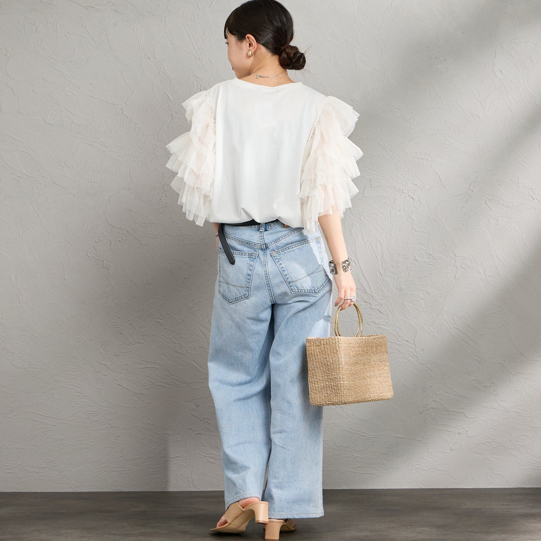 nenom [ネノム] 袖チュールドッキングショートスリーブTシャツ [NE26322006] 02 OFF &&モデル身長：150cm 着用サイズ：F&&