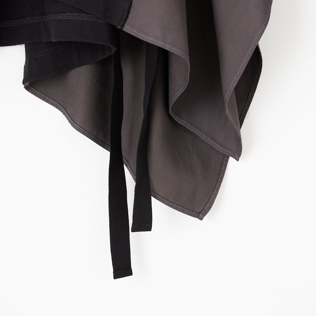 MM6 Maison Margiela [エムエムシックス メゾン マルジェラ] ラウンドネックブラウス [S52GC0359-MTJ042] 962 BLACK/