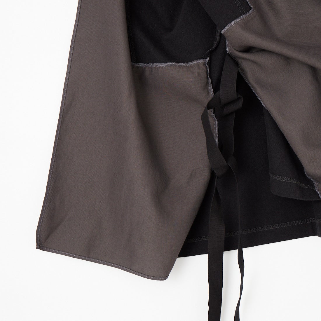 MM6 Maison Margiela [エムエムシックス メゾン マルジェラ] ラウンドネックブラウス [S52GC0359-MTJ042] 962 BLACK/