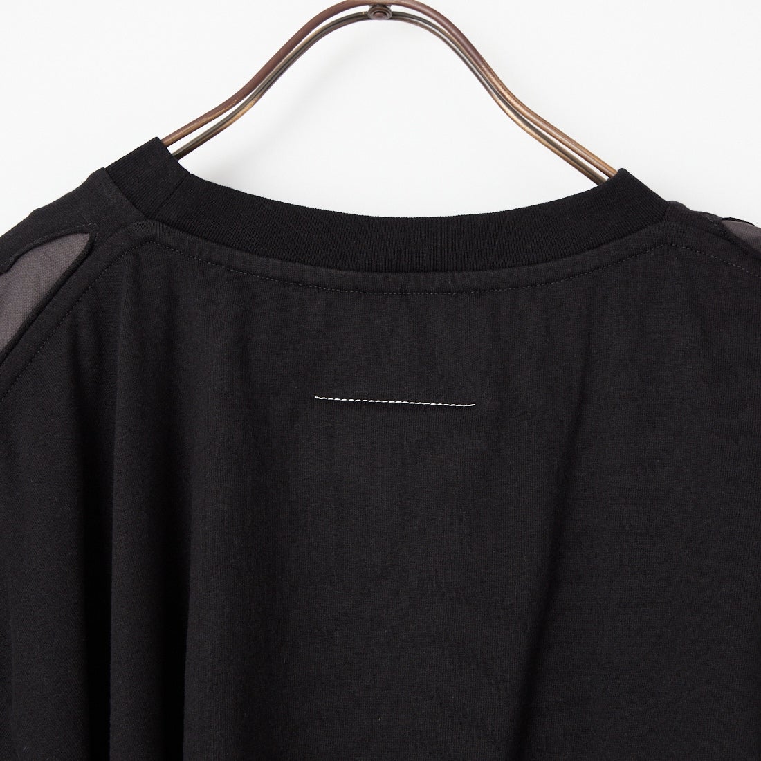 MM6 Maison Margiela [エムエムシックス メゾン マルジェラ] ラウンドネックブラウス [S52GC0359-MTJ042] 962 BLACK/