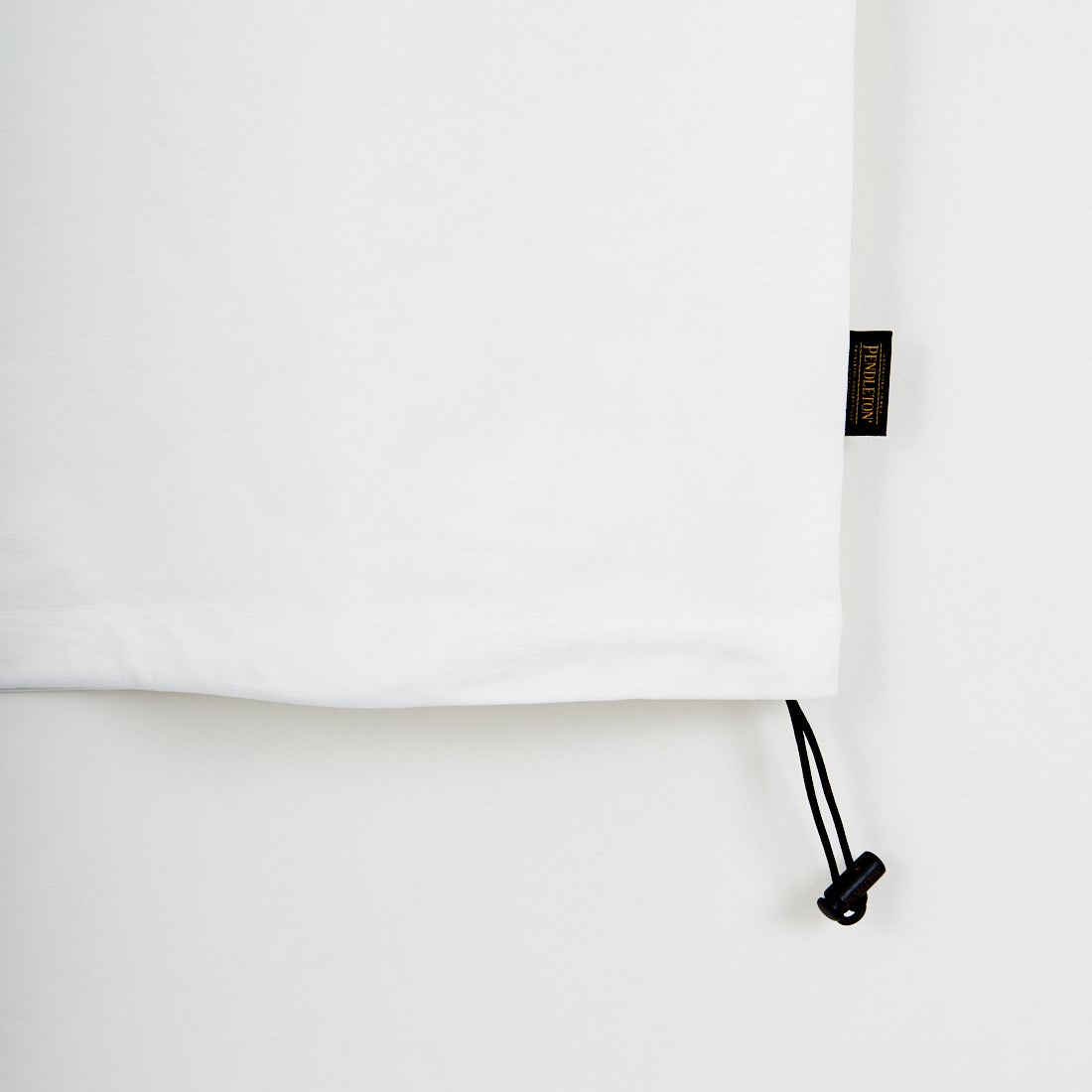PENDLETON [ペンドルトン] 別注 ドローコード付き ヒストリーロゴ バックプリントTシャツ [6275-4208-JF] WHITE
