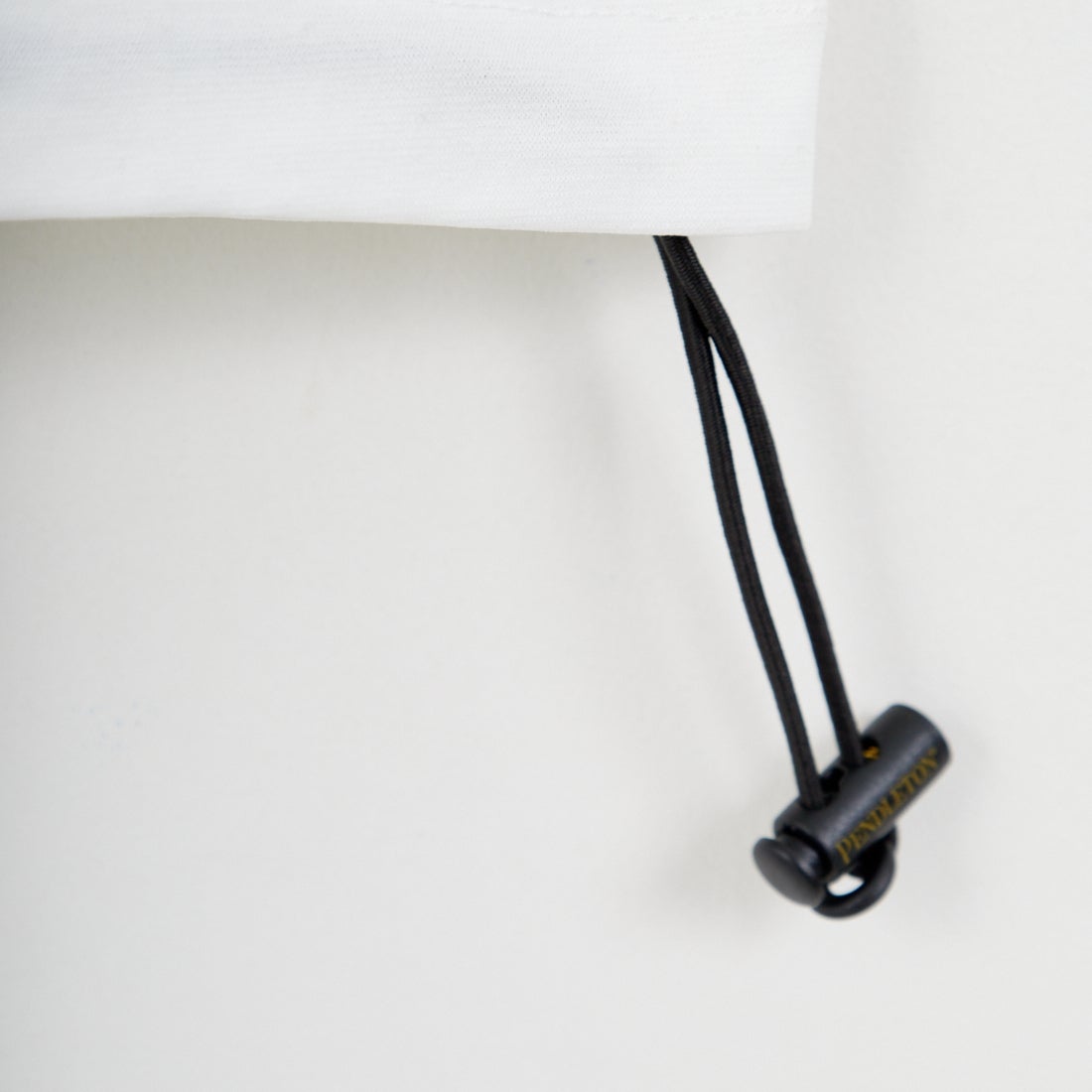 PENDLETON [ペンドルトン] 別注 ドローコード付き ヒストリーロゴ バックプリントTシャツ [6275-4208-JF] WHITE