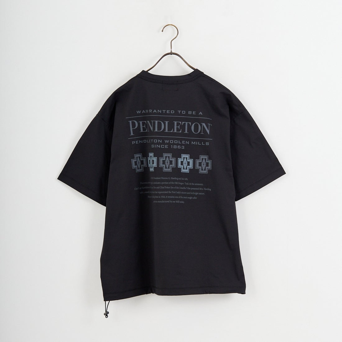 PENDLETON [ペンドルトン] 別注 ドローコード付き ヒストリーロゴ バックプリントTシャツ [6275-4208-JF] BLACK