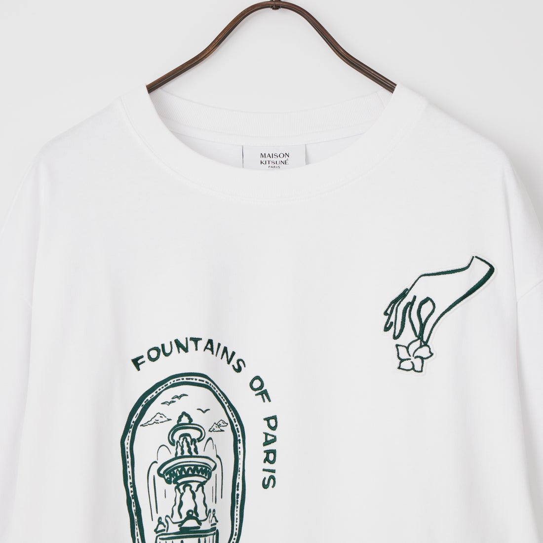 MAISON KITSUNE [メゾン キツネ] ART NOUVEAU STAMPS オーバーサイズ Tシャツ [QM00107KJ0119] P100 WHITE