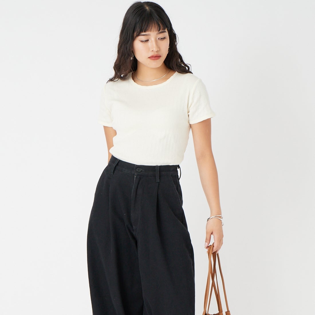 61 IVORY&&モデル身長：162cm 着用サイズ：F&&