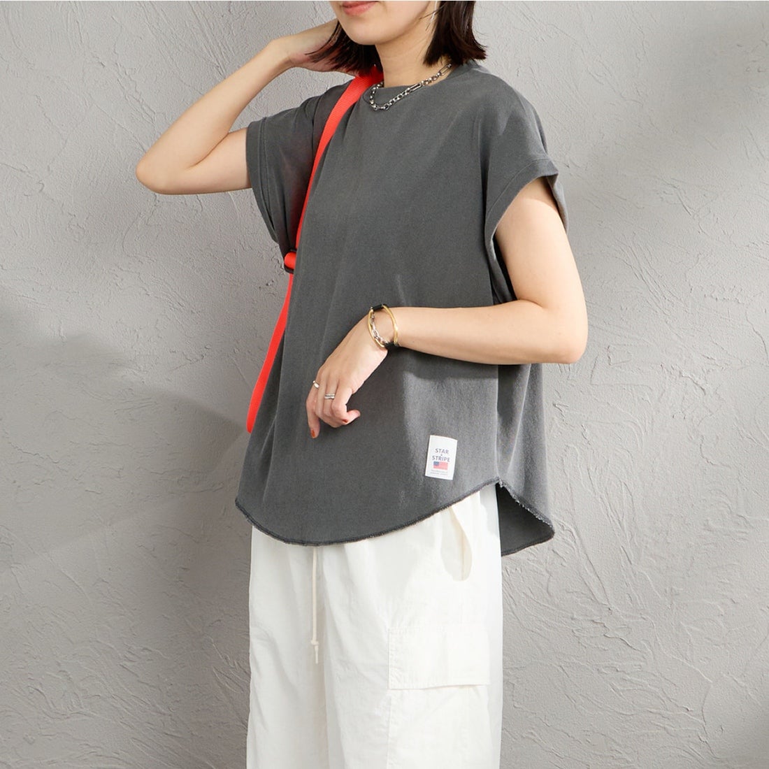 ANTHRACITE&&モデル身長：160cm 着用サイズ：F&&