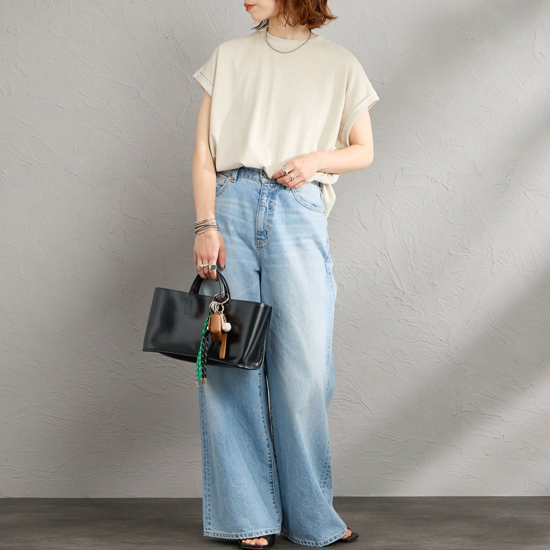 STAR&STRIPE [スターアンドストライプ] 別注 カットオフ ラウンドヘム ロールアップTシャツ [SSMD-213-JF] HARBOR MIS &&モデル身長：158cm 着用サイズ：F&&