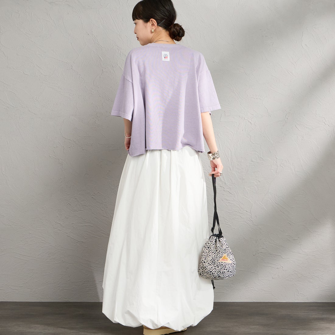 STAR&STRIPE [スターアンドストライプ] 別注 カットオフ ショート丈ワイドシルエットTシャツ [SSMD-095-JF] LAVENDER &&モデル身長：150cm 着用サイズ：F&&
