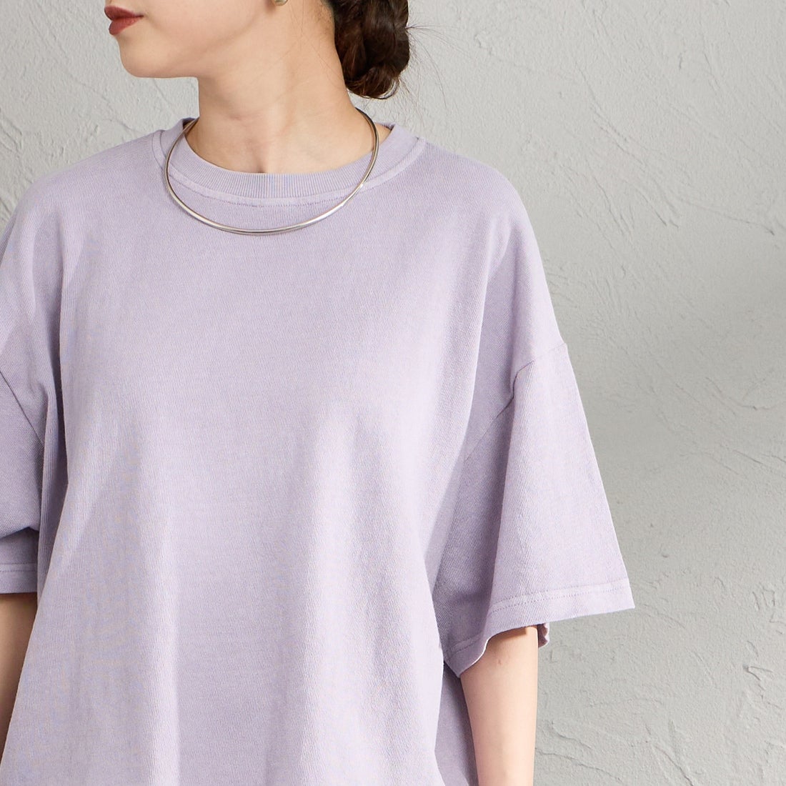 STAR&STRIPE [スターアンドストライプ] 別注 カットオフ ショート丈ワイドシルエットTシャツ [SSMD-095-JF] LAVENDER &&モデル身長：150cm 着用サイズ：F&&