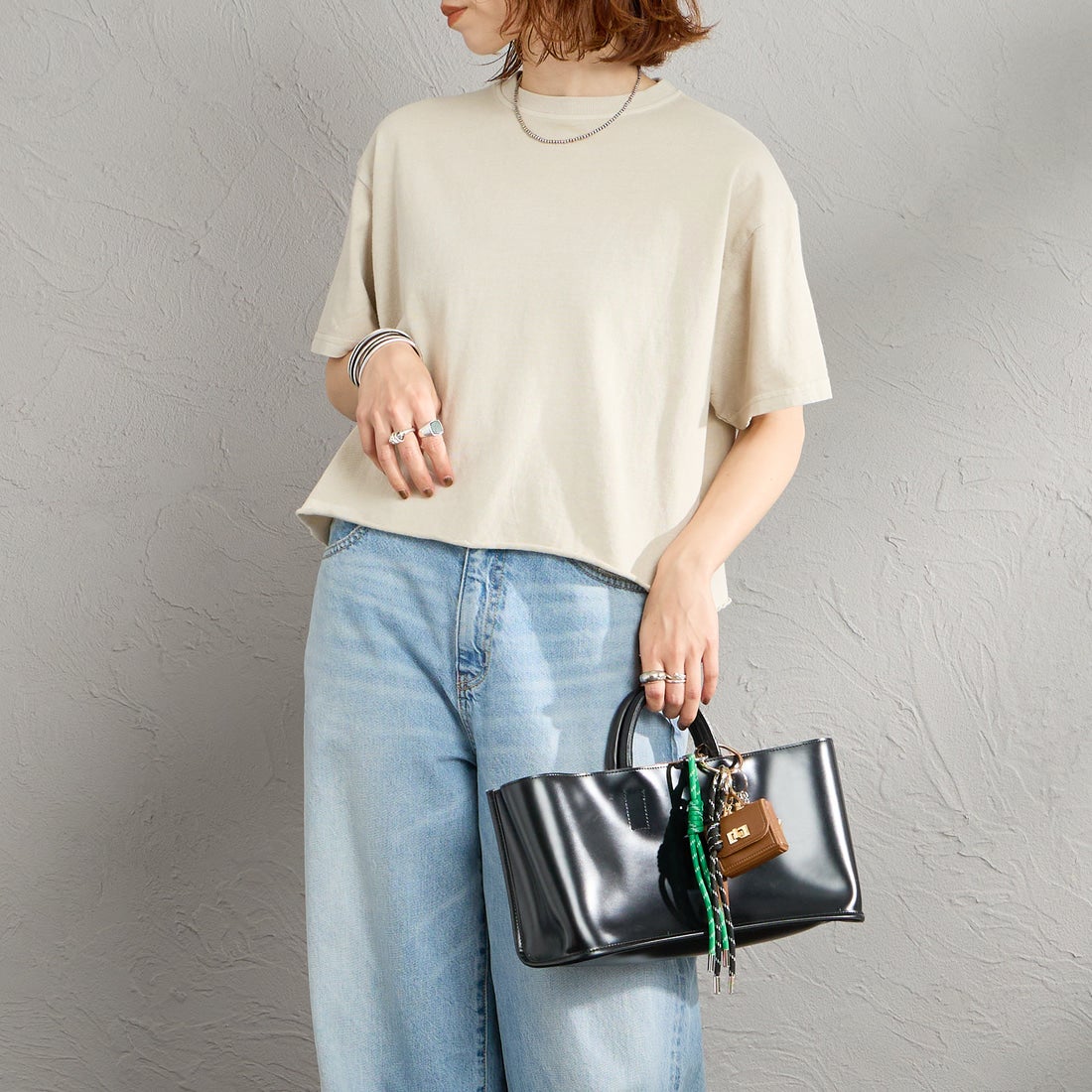 STAR&STRIPE [スターアンドストライプ] 別注 カットオフ ショート丈ワイドシルエットTシャツ [SSMD-095-JF] HARBOR MIS &&モデル身長：158cm 着用サイズ：F&&