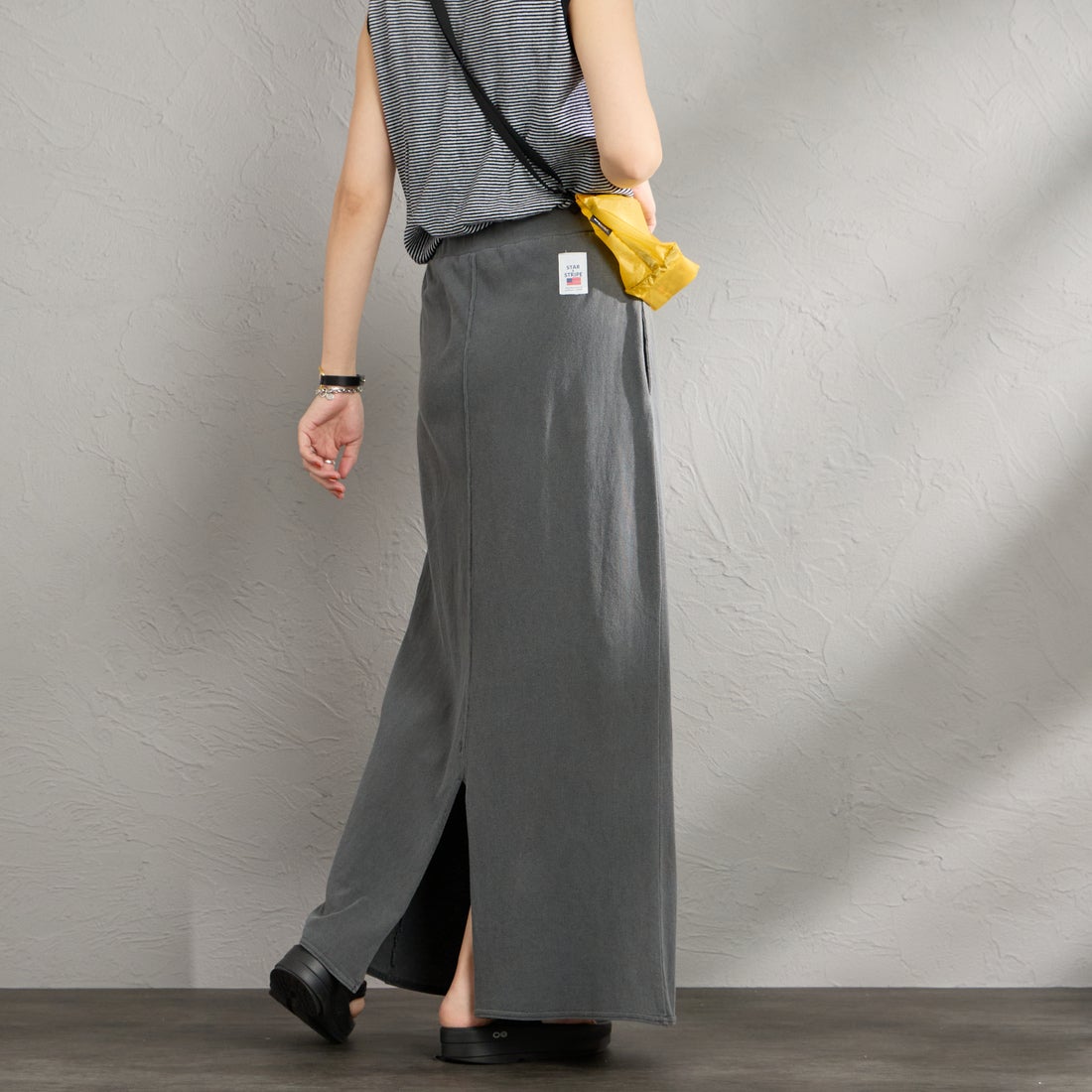 ANTHRACITE&&モデル身長：160cm 着用サイズ：F&&