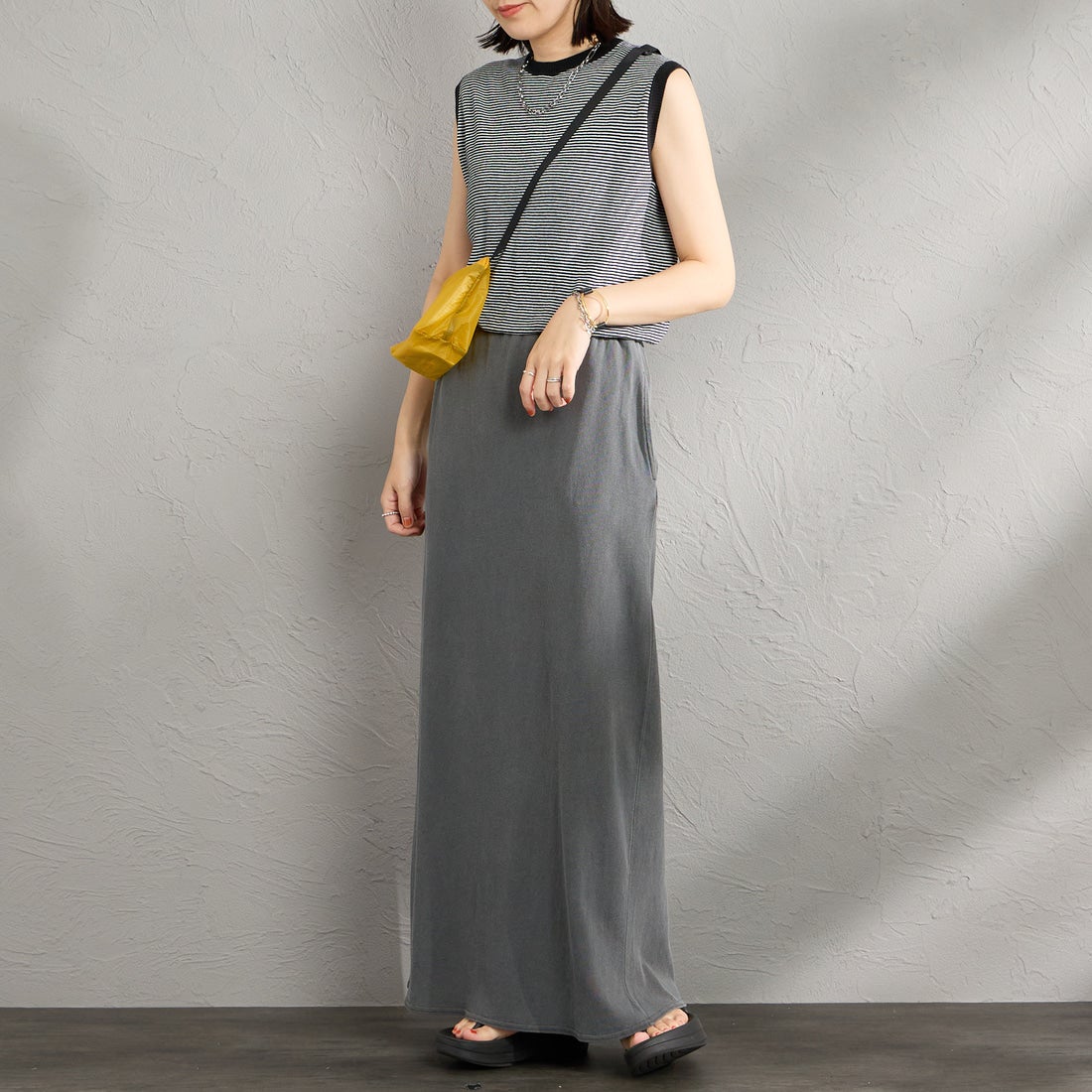 STAR&STRIPE [スターアンドストライプ] 別注 カットオフ マキシ丈フレアスカート [SSMD-197-JF] ANTHRACITE &&モデル身長：160cm 着用サイズ：F&&