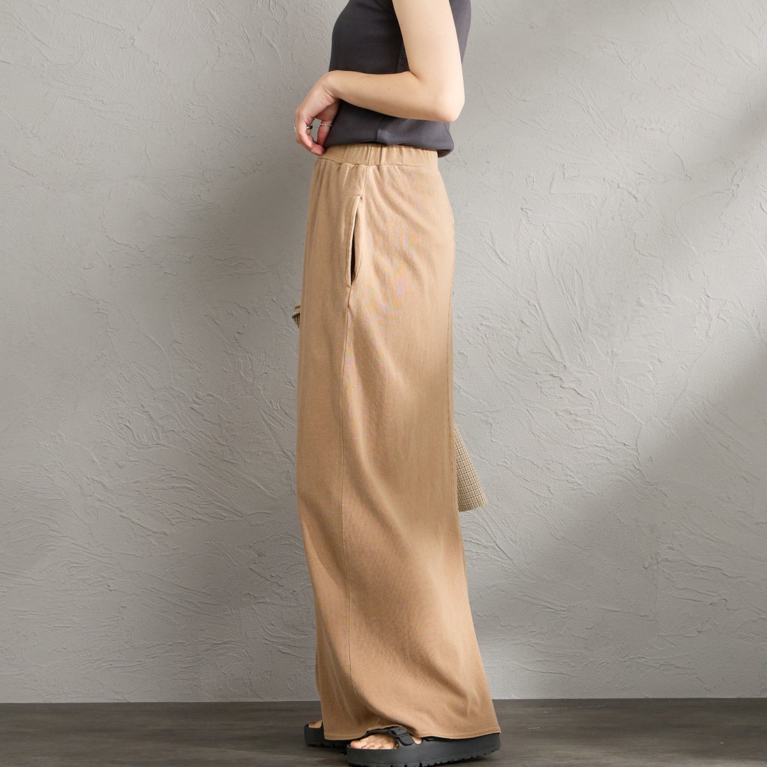 STAR&STRIPE [スターアンドストライプ] 別注 カットオフ マキシ丈フレアスカート [SSMD-197-JF] COCA MOCHA &&モデル身長：158cm 着用サイズ：F&&