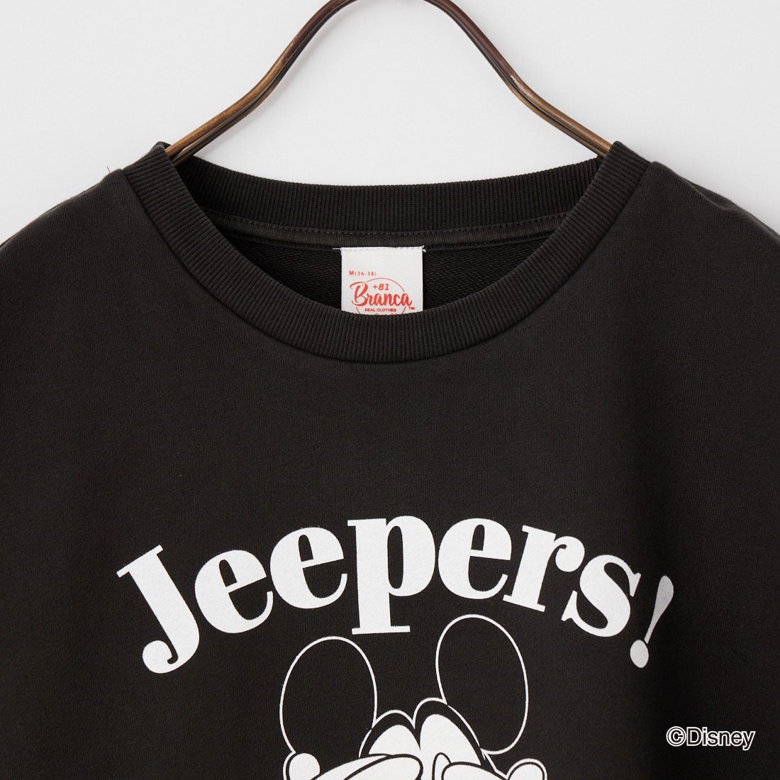 +81 BRANCA [ハチイチブランカ] MICKEY MOUSE/サイドジップショートスリーブTシャツ [81B-26SS-CS10] CHARCOAL