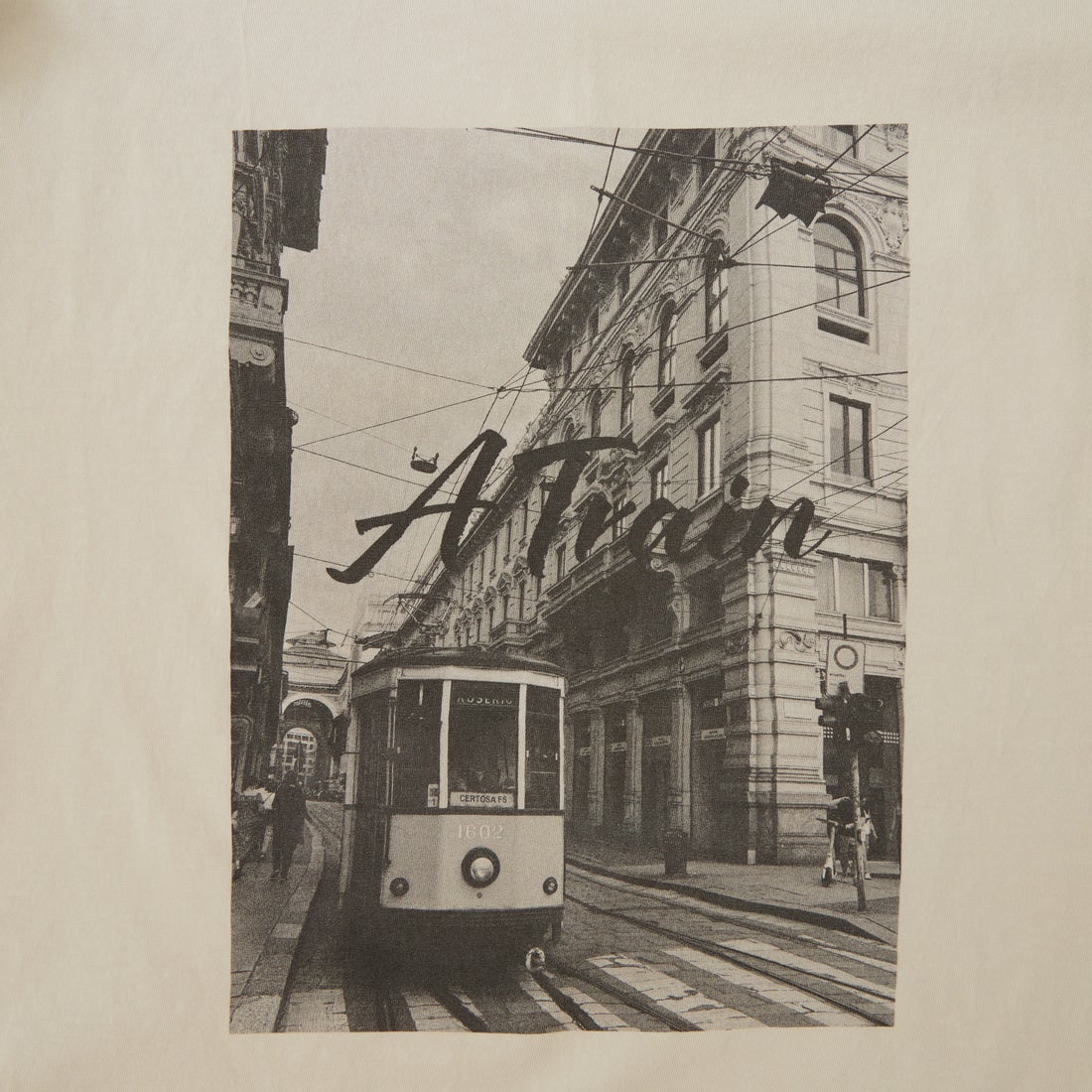 MICA&DEAL [マイカアンドディール] フォトプリントラウンドヘムTシャツ [0126209112] BEIGE