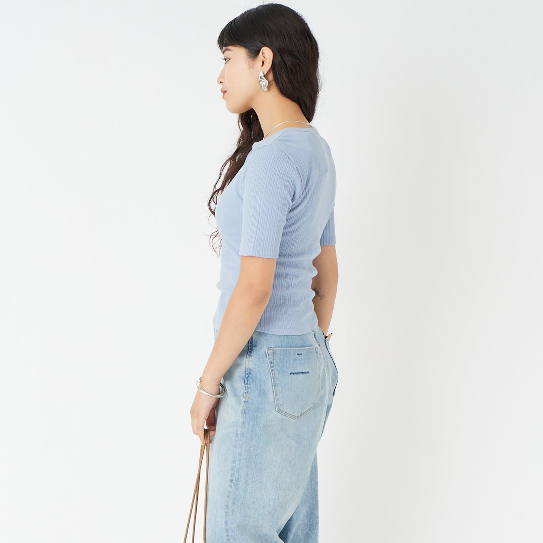 Jeans Factory Clothes [ジーンズファクトリークローズ] ヘンリーネックリブTシャツ [JFS-C091] SAX &&モデル身長：162cm 着用サイズ：36&&