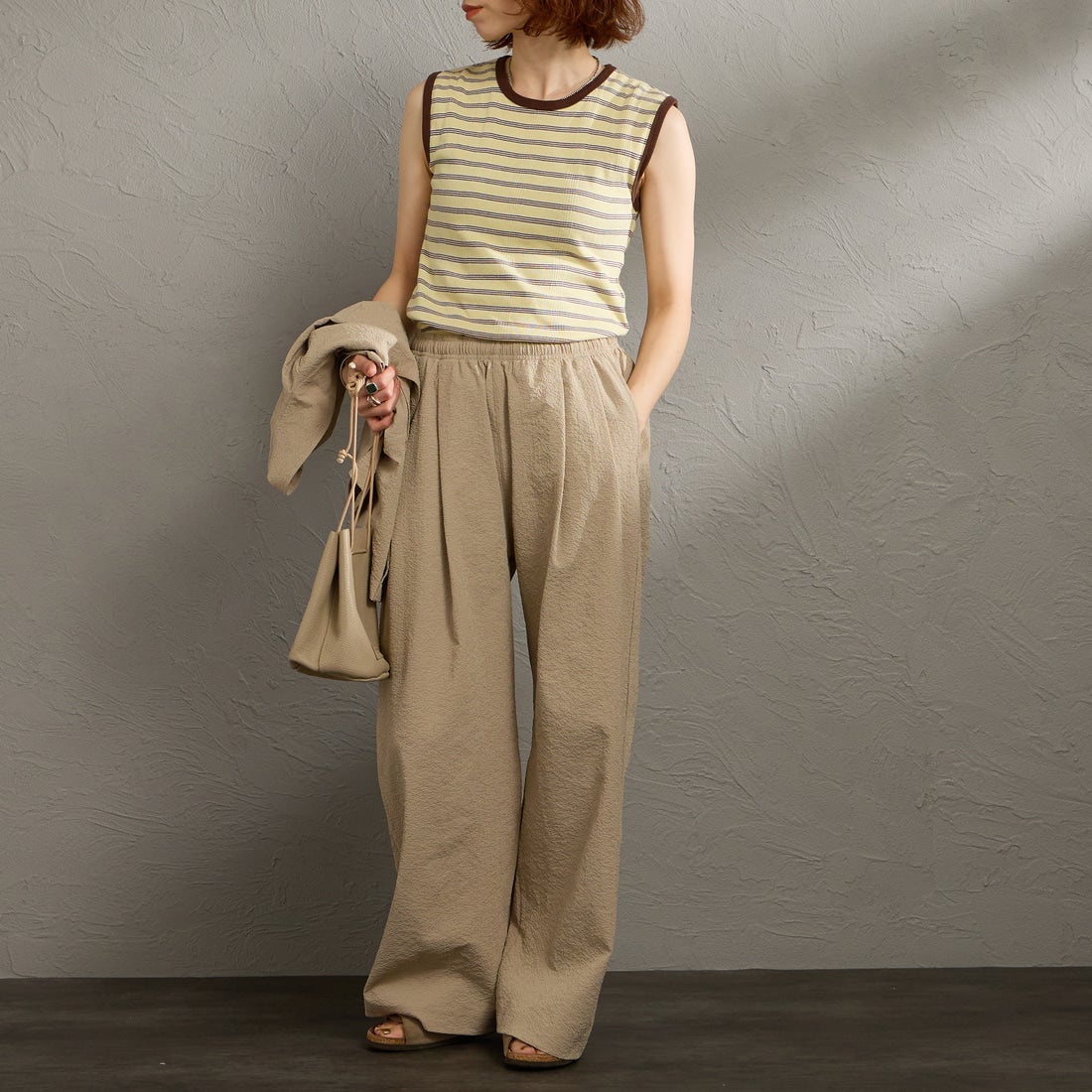 THOUSAND MILE [サウザンド マイル] 別注 シアサッカー サマーバケーション ワイドパンツセットアップ [TM261SS50812-JF] 23 BEIGE &&モデル身長：158cm 着用サイズ：F&&