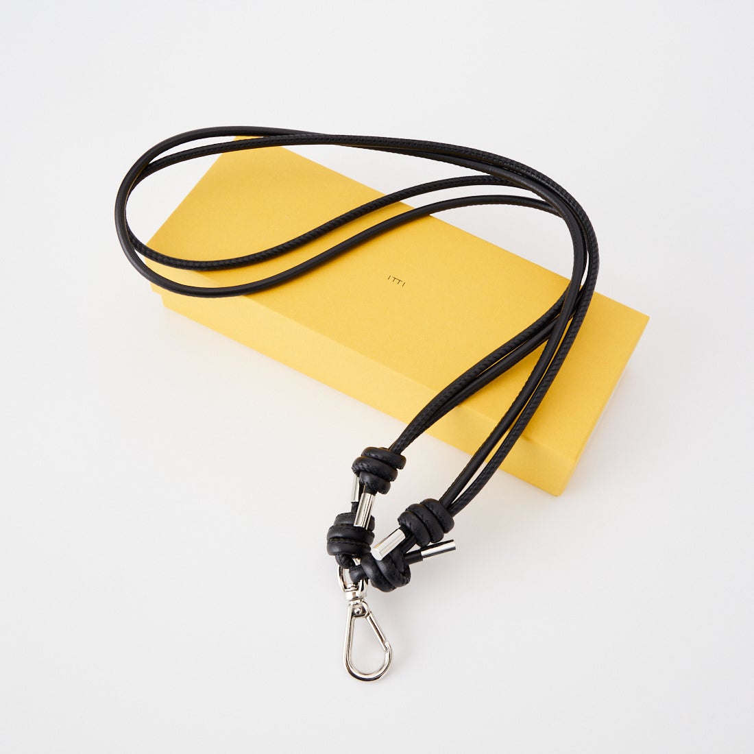 ITTI [イッチ] ヘリー フォンストリング [ITTI-GOODS-059-STC] BLACK