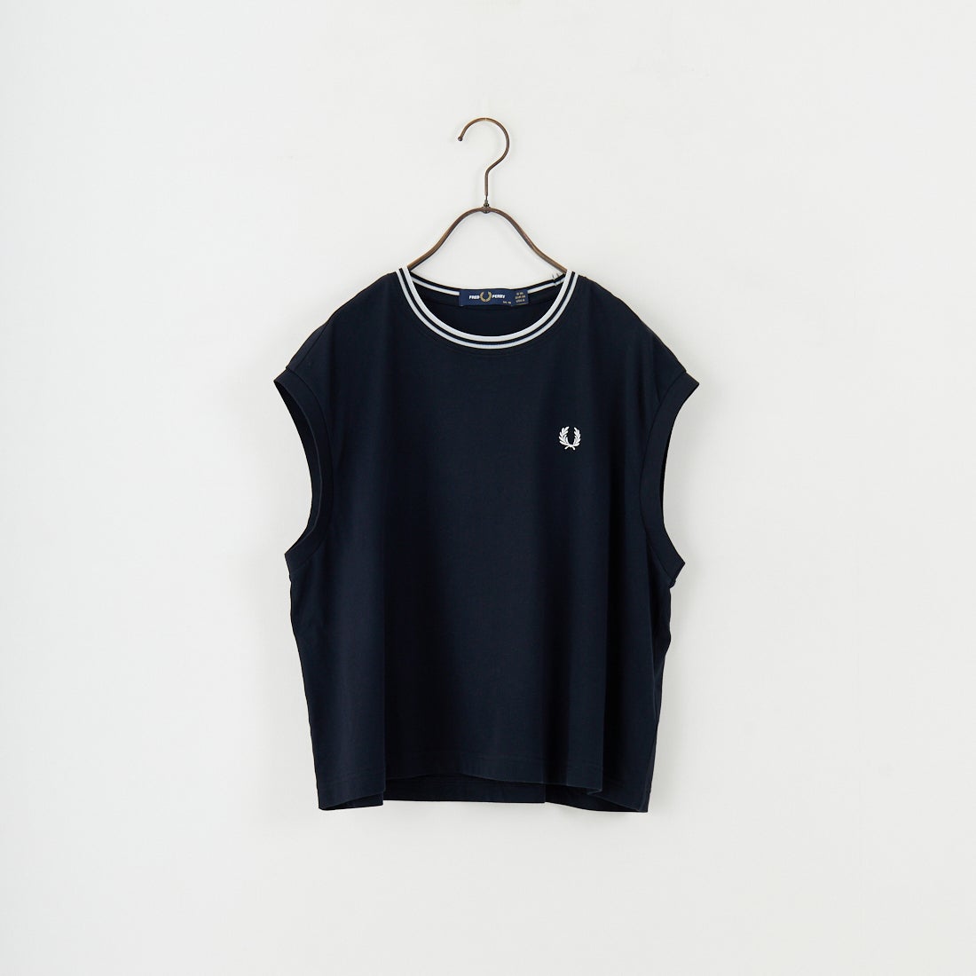 FRED PERRY [フレッドペリー] シアーティップラインノースリーブTシャツ [G2175] 608 NAVY