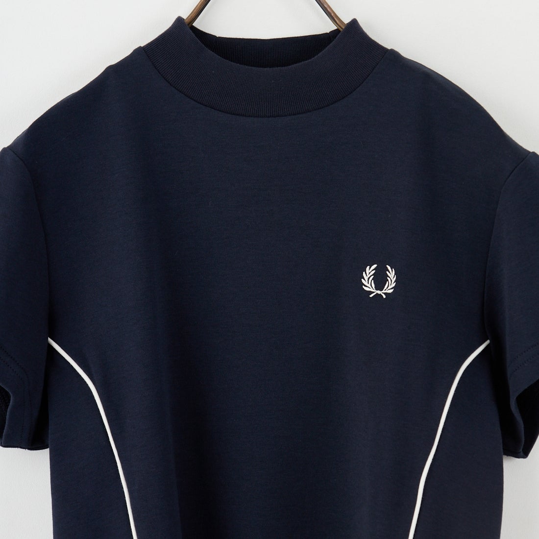 FRED PERRY [フレッドペリー] パイピングシームモックネックTシャツ [G2165] 608 NAVY