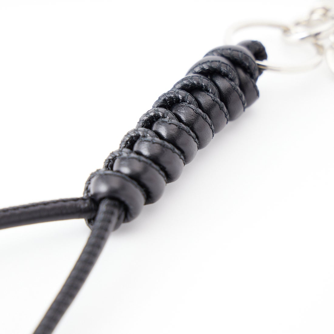 ITTI [イッチ] クリスティ スネークノット チャーム [ITTI-GOODS-063] BLACK
