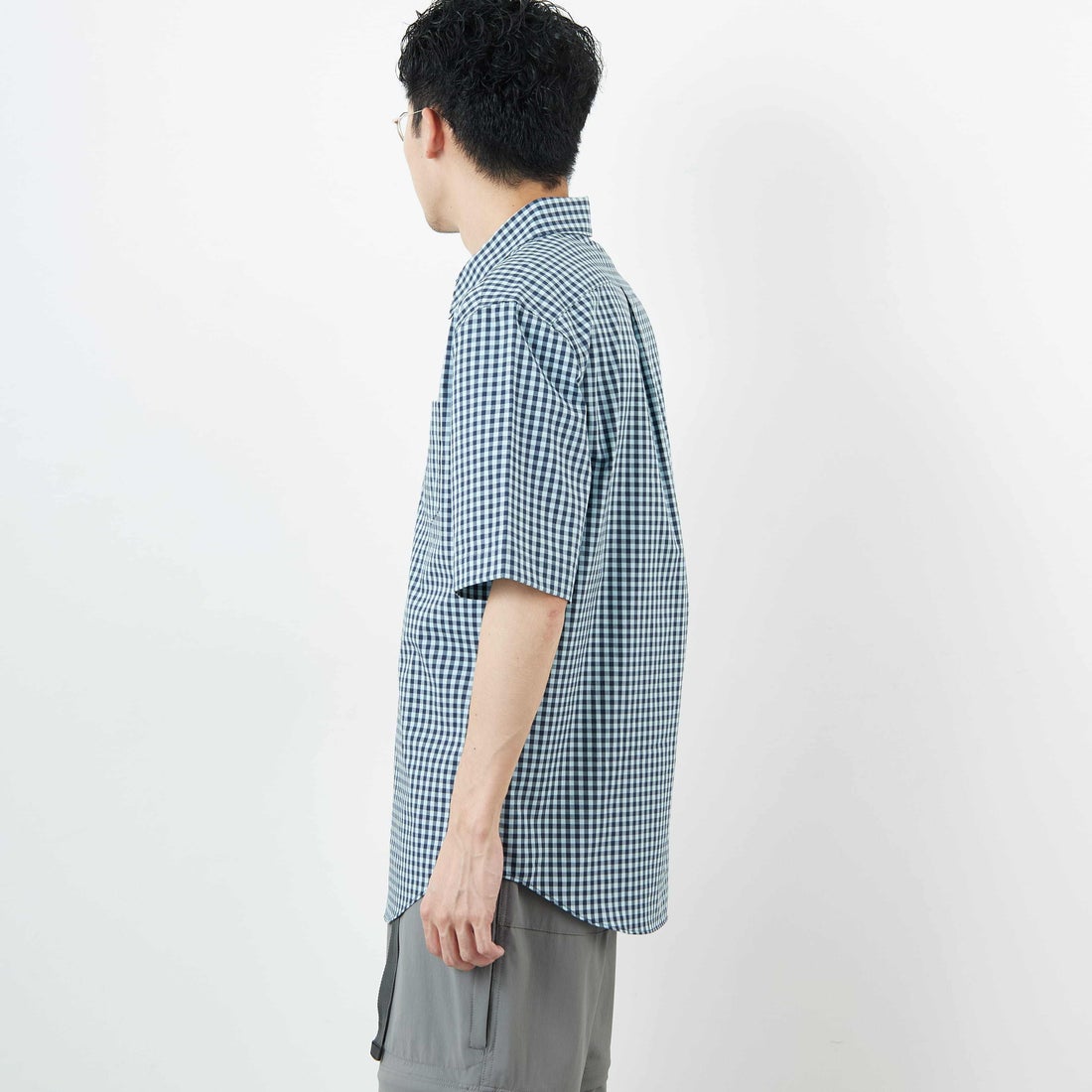 FRED PERRY [フレッドペリー] ギンガムショートスリーブシャツ [M2435] 24A BALL B &&モデル身長：168cm 着用サイズ：M&&