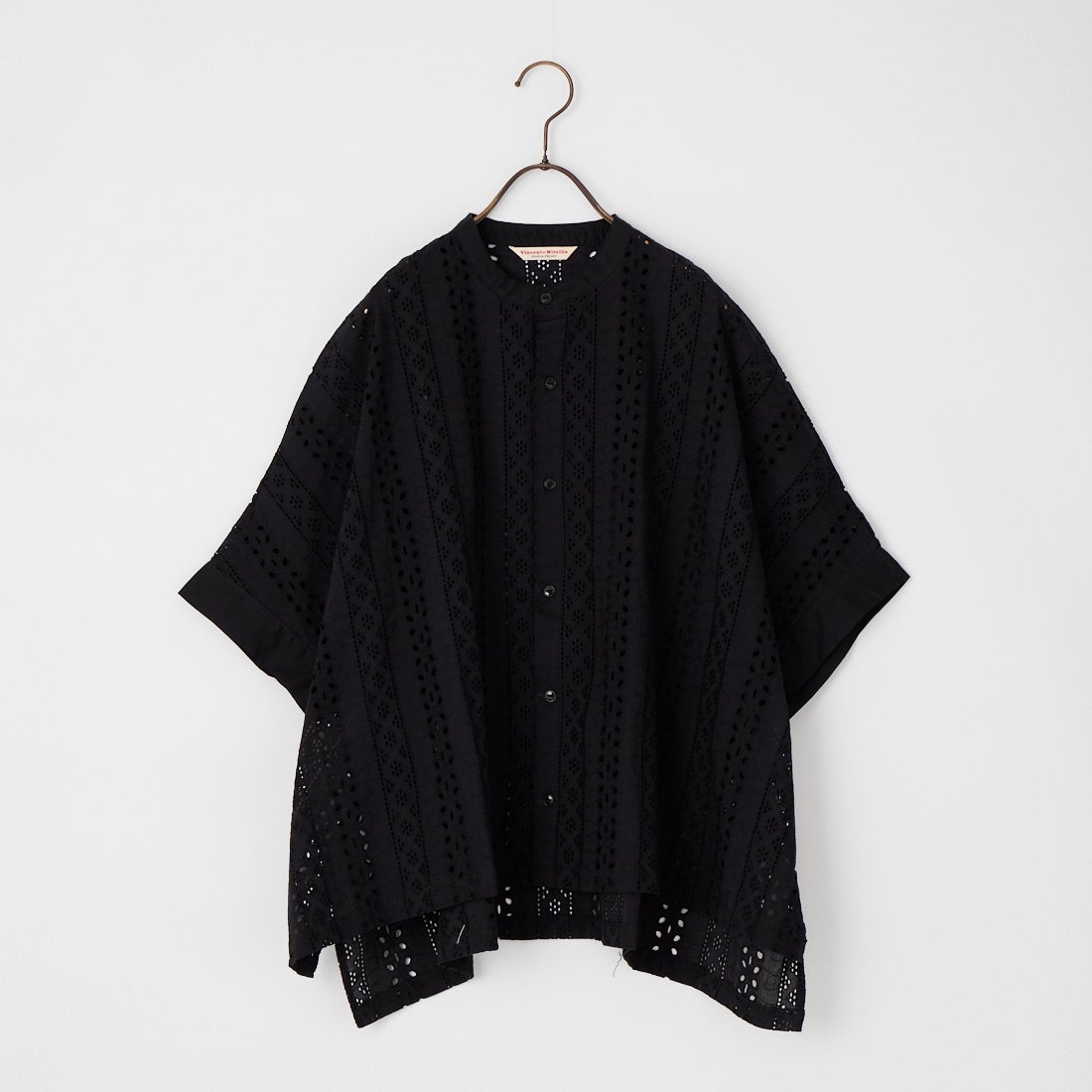 09 BLACK