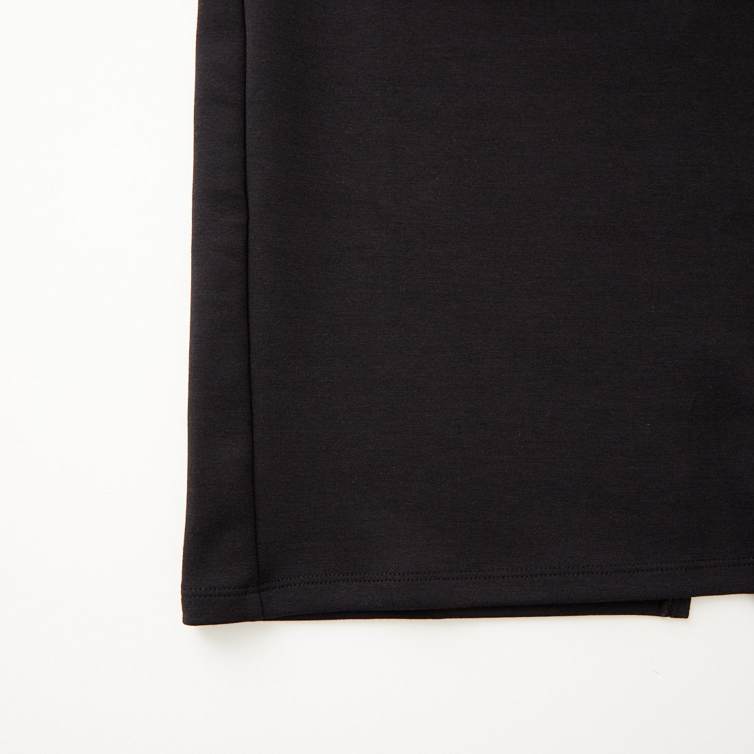 YENN [イエン] アジャストスリットスカート [Y252-22032-6] BLACK