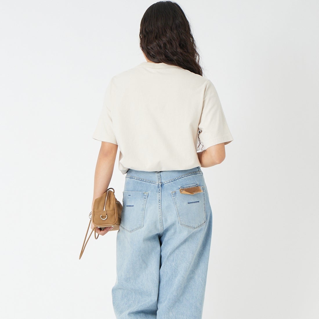 LAVENHAM [ラベンハム] ジャックマン ベイメン ポケットTシャツ [LV5533LV] 493 BASE &&モデル身長：162cm 着用サイズ：S&&