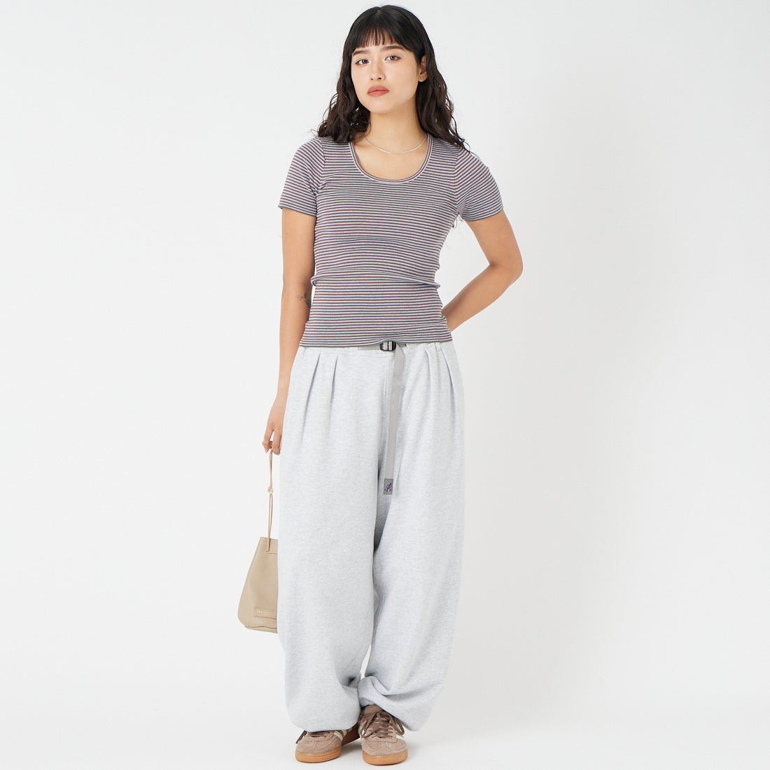 RYE TENDER [ライテンダー] DOMAR UネックTシャツ [010672600] MLT STRIPE &&モデル身長：162cm 着用サイズ：0&&