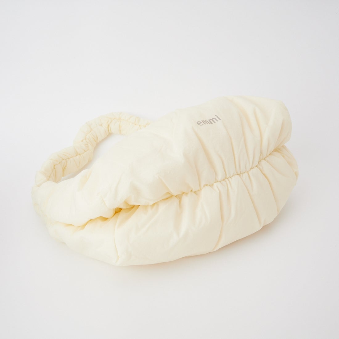 emmi [エミ] ギャザーディテールショルダーバッグ [13WGB262301] CRM