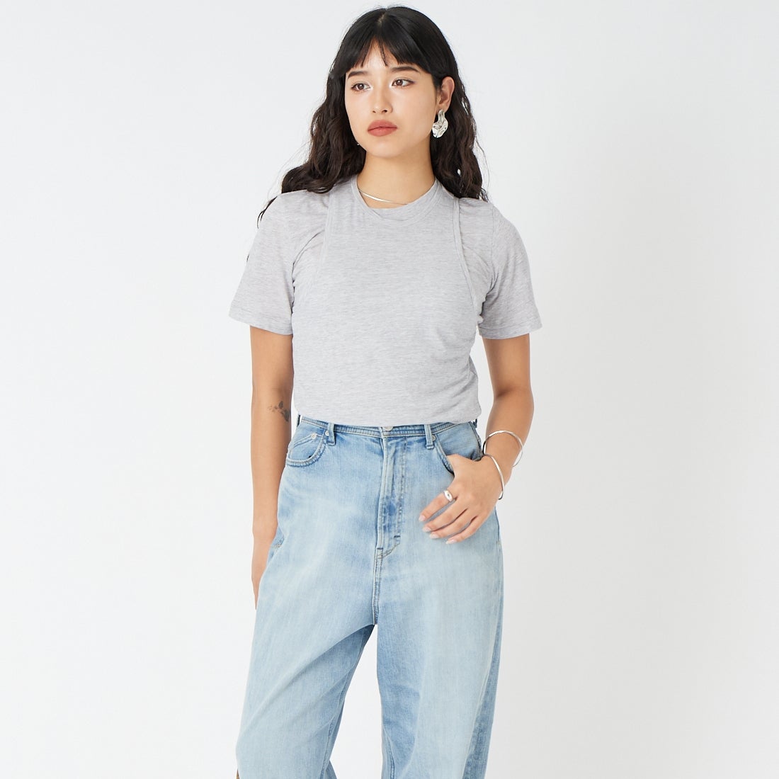 UNFIL [アンフィル] ファインスラブヤーン レイヤードトップス [WXSP-UW141] LT GRAY &&モデル身長：162cm 着用サイズ：1&&