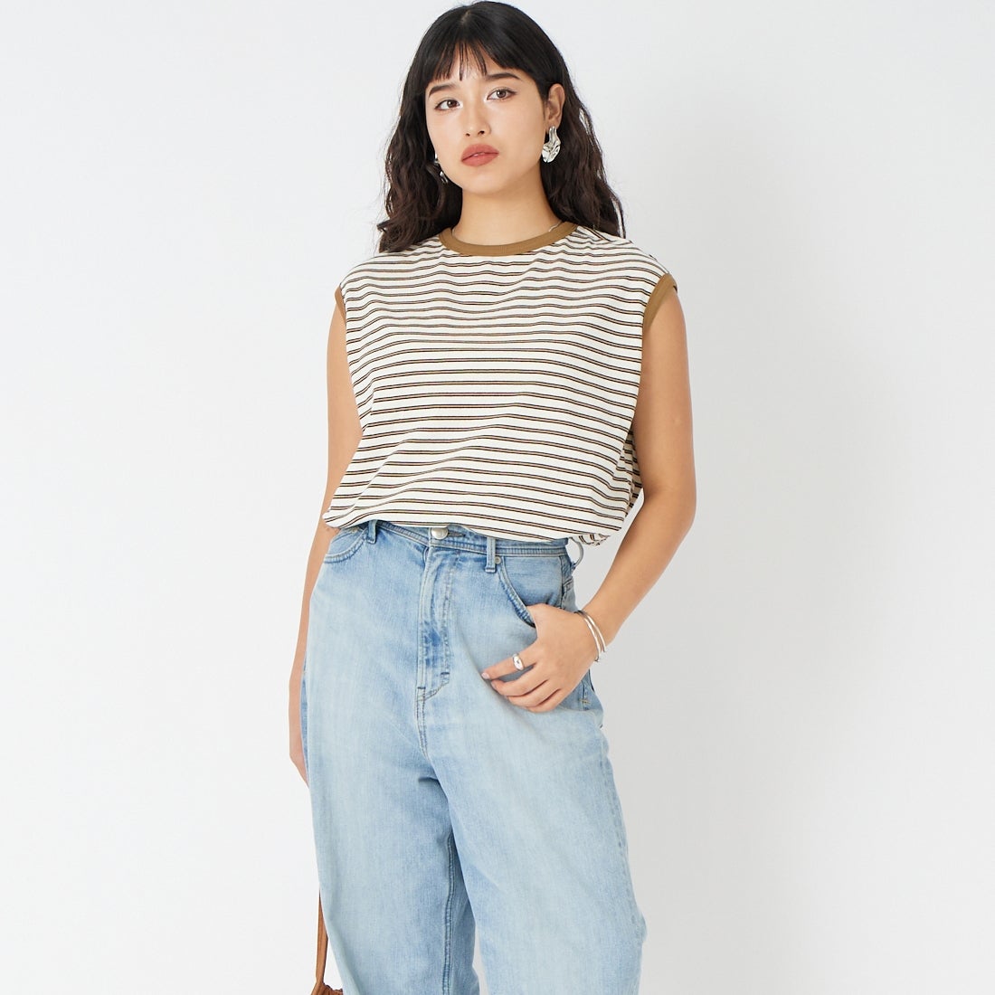 ECRU&&モデル身長：162cm 着用サイズ：1&&