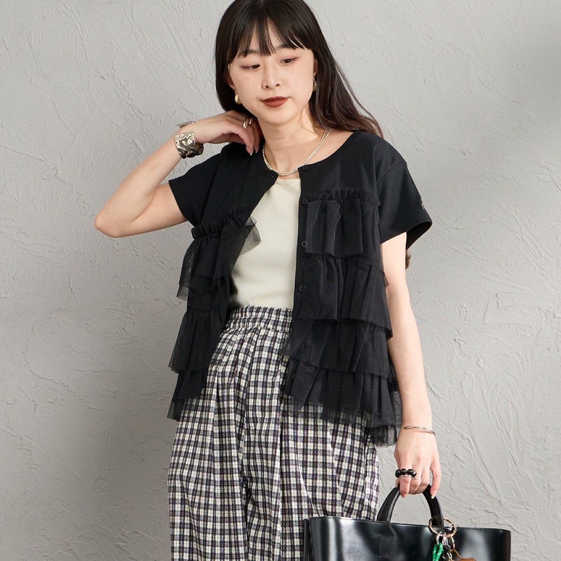 09 BLACK&&モデル身長：150cm 着用サイズ：F&&