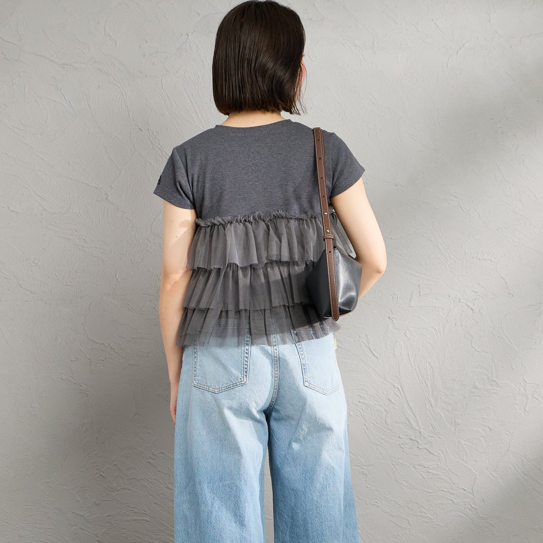 nenom [ネノム] チュールドッキング ショートスリーブカーディガン [NE26322005] 08 CHARCOA &&モデル身長：160cm 着用サイズ：F&&