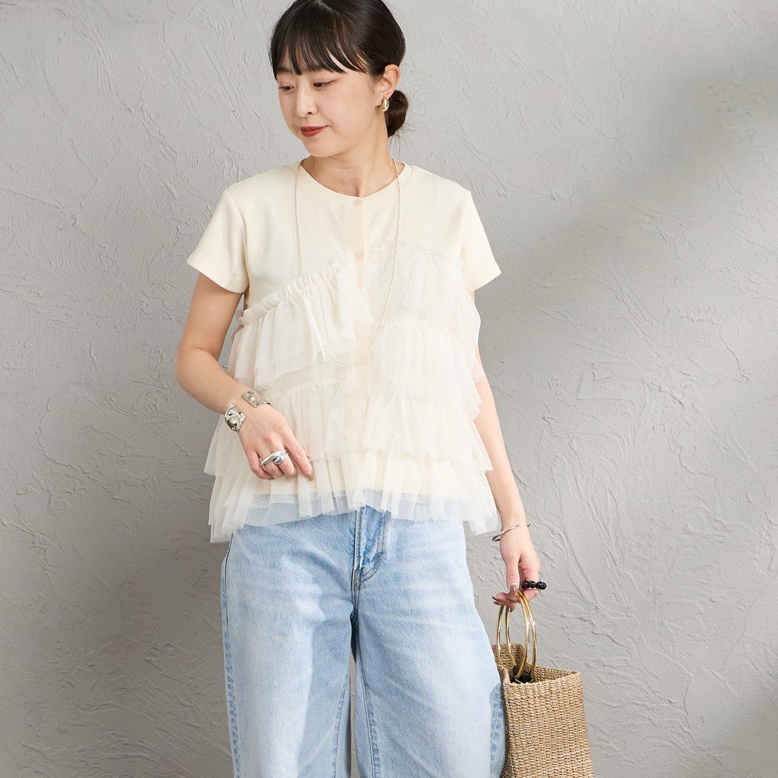 nenom [ネノム] チュールドッキング ショートスリーブカーディガン [NE26322005] 21 IVORY &&モデル身長：150cm 着用サイズ：F&&