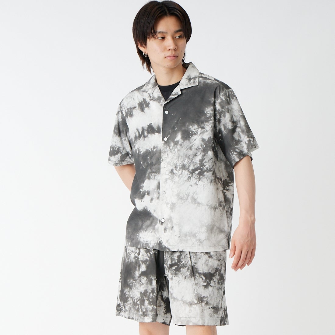 BLACK&&モデル身長：177cm 着用サイズ：M&&