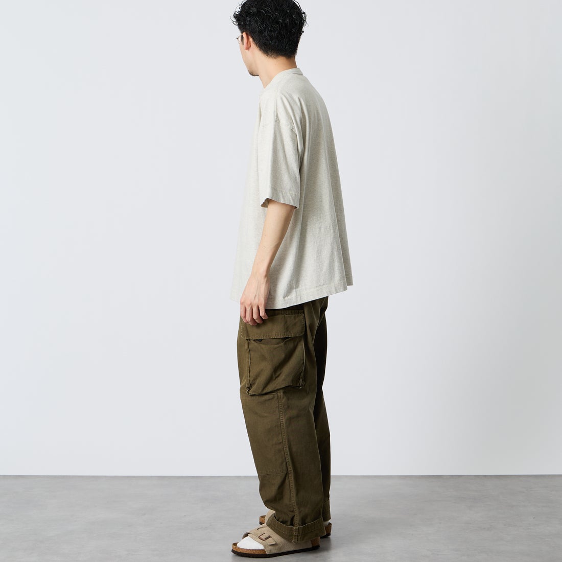 Health knit [ヘルスニット] 別注 ビックシルエット ヘンリーネックTシャツ [HR26S-M232IN-JF] OATMEAL &&モデル身長：168cm 着用サイズ：L&&ルスニット] 別注 ビックシルエット ヘンリーネックTシャツ [HR26S-M232IN-JF]