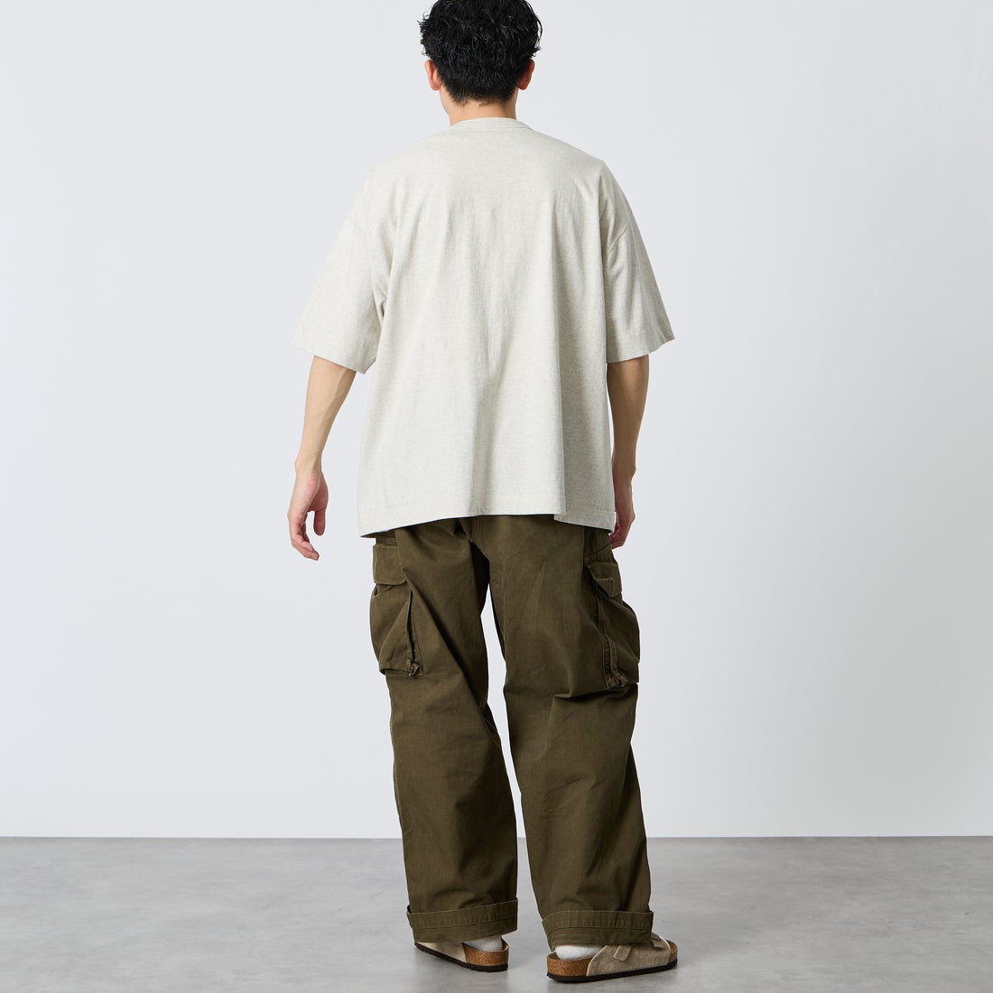Health knit [ヘルスニット] 別注 ビックシルエット ヘンリーネックTシャツ [HR26S-M232IN-JF] OATMEAL &&モデル身長：168cm 着用サイズ：L&&
