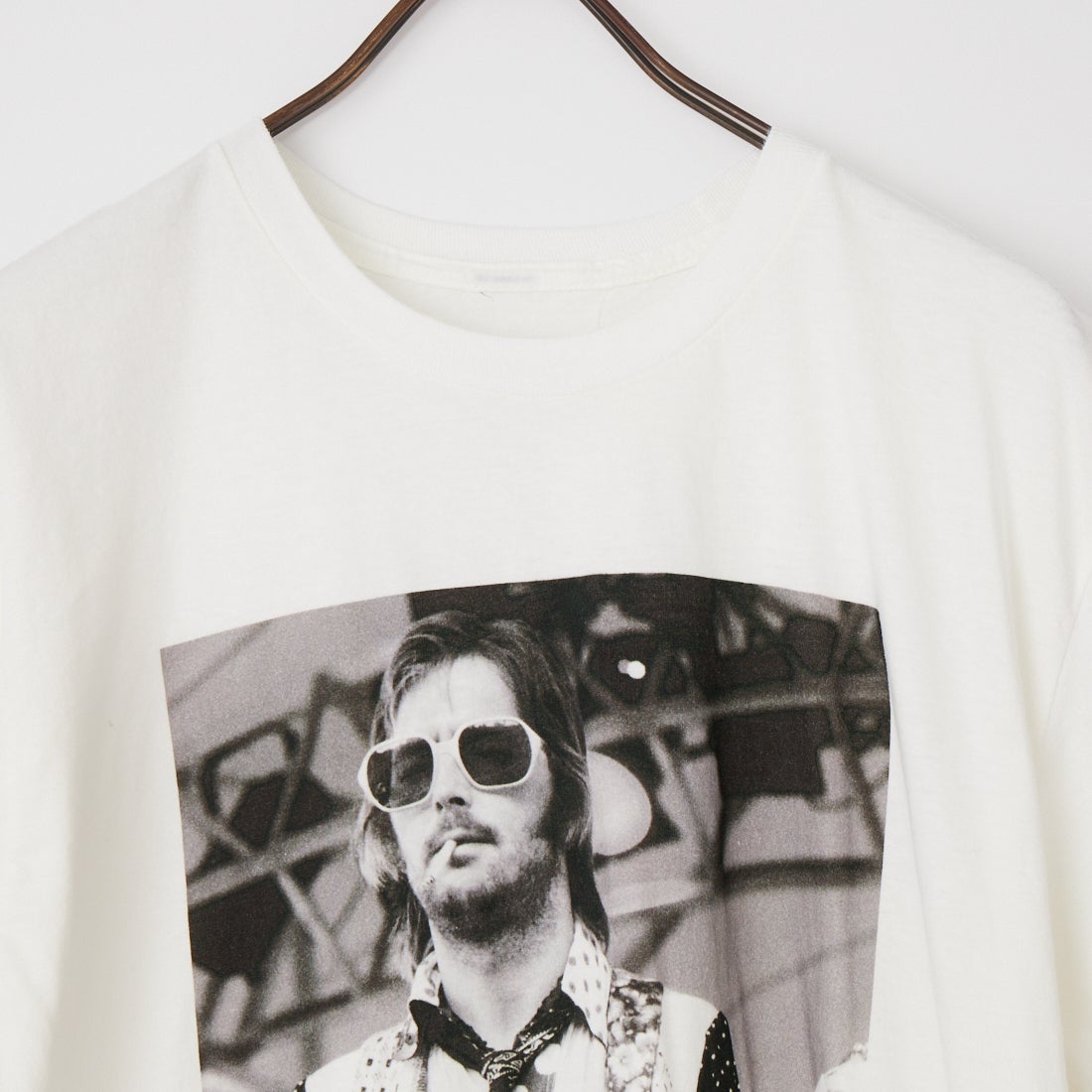 THRIFTY LOOK [スリフティールック] フォトプリントTシャツ [TL25S069] WHITE 1