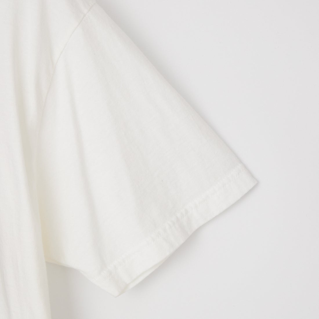 THRIFTY LOOK [スリフティールック] フォトプリントTシャツ [TL25S070] WHITE