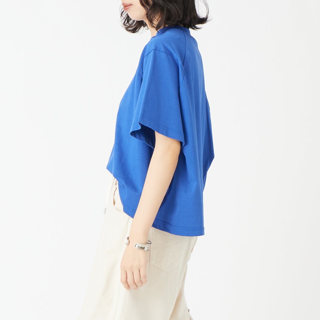 Jeans Factory Clothes [ジーンズファクトリークローズ] バックタックワイドTシャツ [21268053] 070 ﾌﾞﾙｰ &&モデル身長：162cm 着用サイズ：F&&